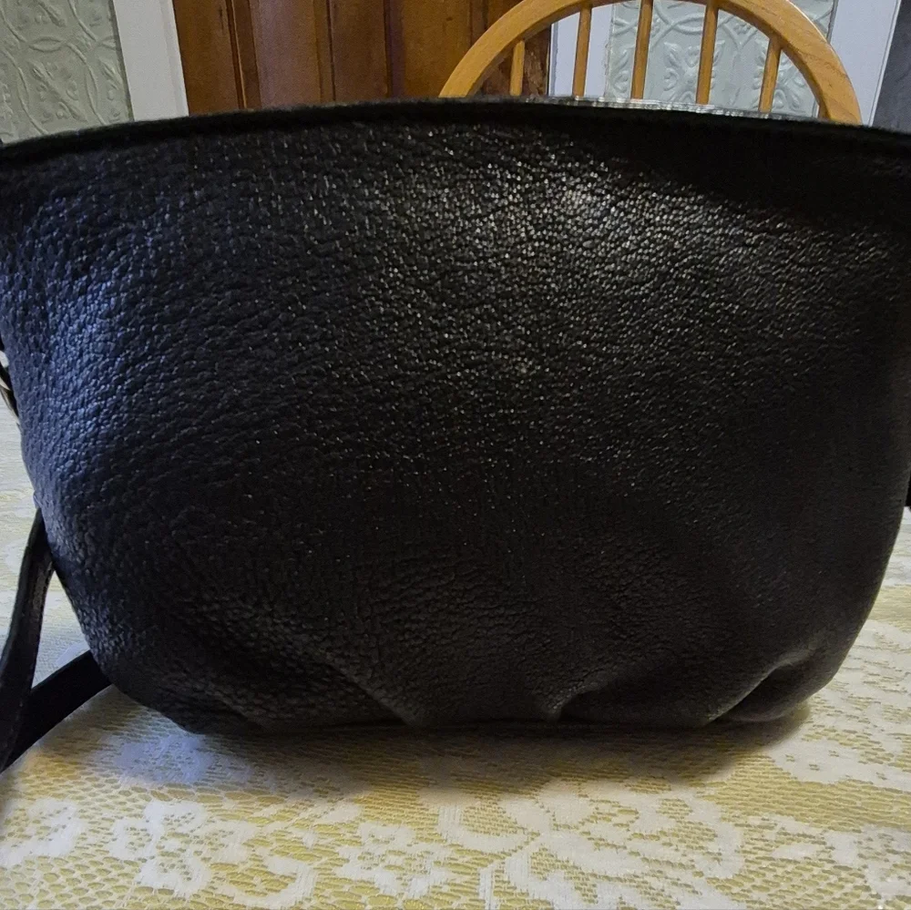 Michael Kors Black Pebbled Leather Handbag with Silver MK Charm - Picture 5 of 9